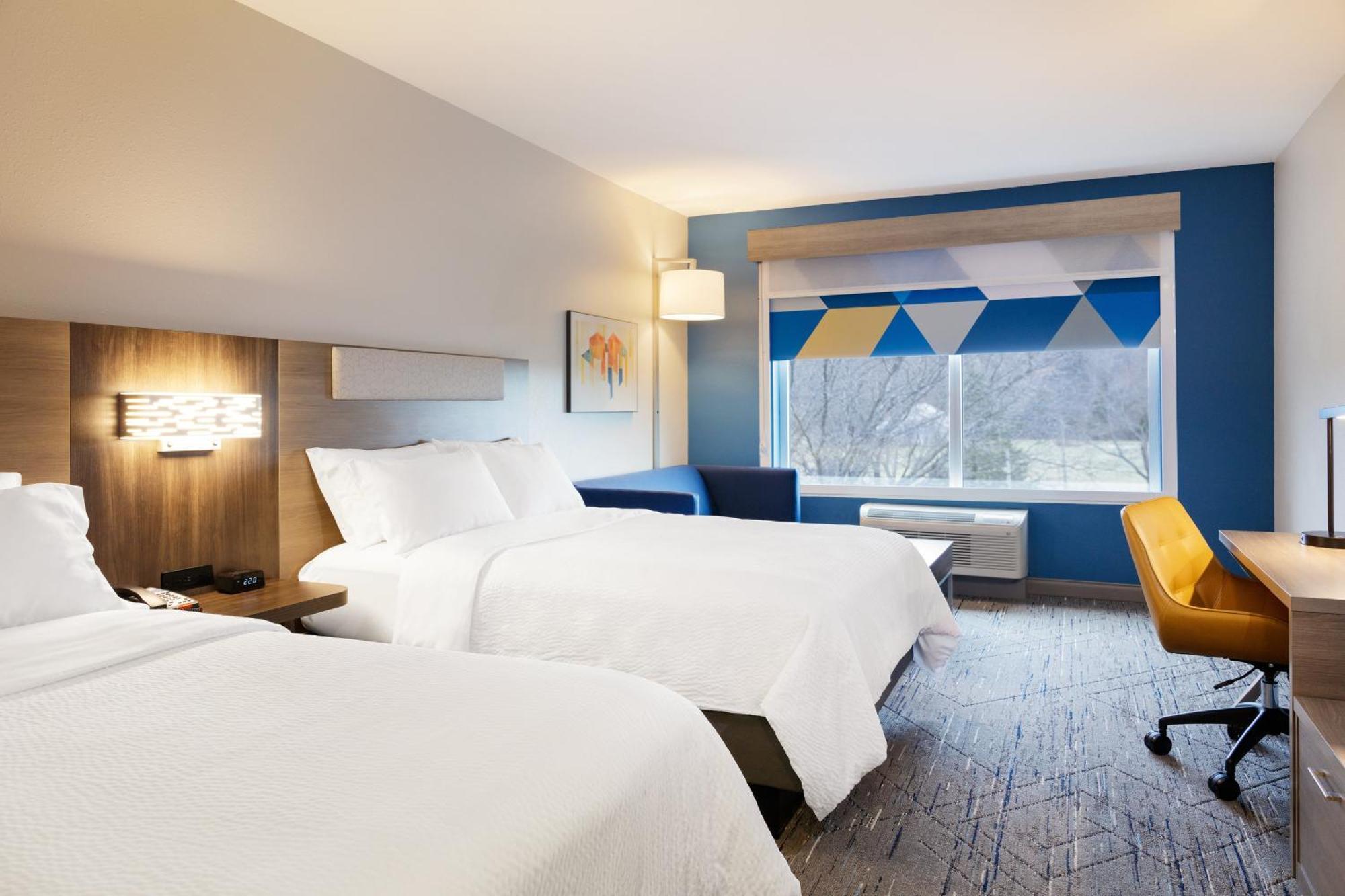 Holiday Inn Express & Suites Phoenix - Midtown, An Ihg Hotel Exterior photo